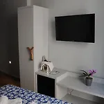 Oda ve Kahvaltı Vin E Va 4*